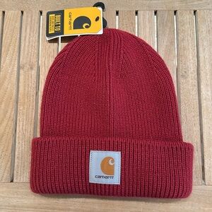 Carhartt Women’s Rib Knir Beanie. NWT. Beet Red. One Size.